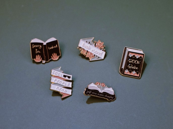 READER’S SELECT PINS “Just one more chapter” - 富沢 櫻子の本棚