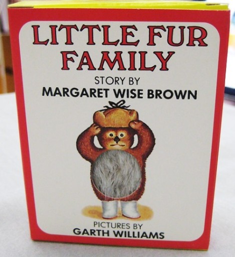 Little Fur Family Mini Edition in Keepsake Box - Ehon House Parade