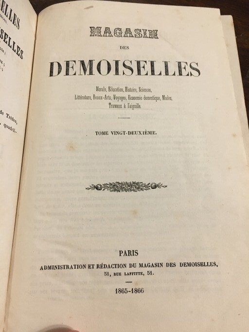 (手付彩色版画12枚）『Magasin Des Demoiselles 1865-66年版』 - フネートル・KY