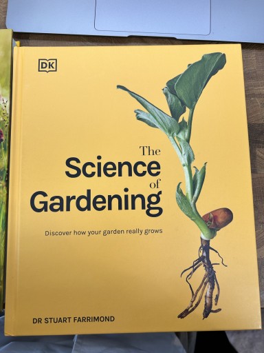 The Science of Gardening: Discover How Your Garden Really Grows - Uraha Florist