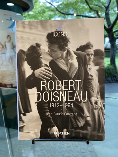 Doisneau - BOOKS HIRO(RIVE GAUCHE)