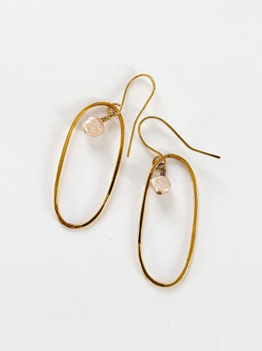 Eloïse Fiorentino rose ピアス - 山沢しげ香