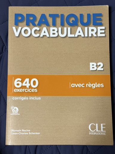 PRATIQUE VOCABULAIRE B2 - うさぎの本屋