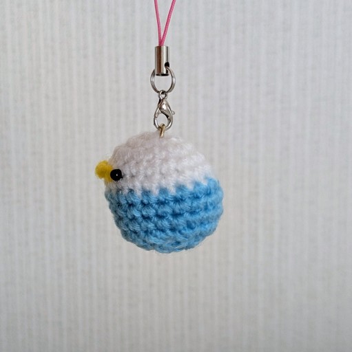 インコのストラップ（青） - あみほん屋