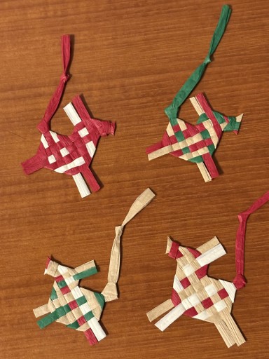 Book Mark Pony（年末年始を楽しむ小馬） - 古本棚 ぼろぼろ