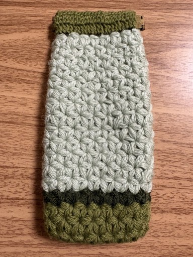 リフ編みバネポーチ(グリーン系・細長タイプ) - Librairie Mosu