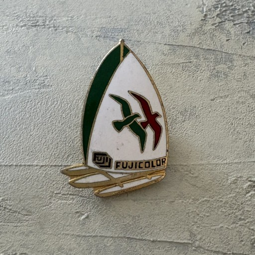 フランス｜ヴィンテージピンバッジ FUJICOLOR ヨット - filcôté｜小さな断片の本棚