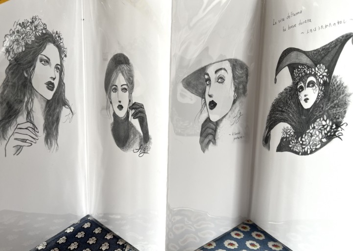 三つ折り縦型カード - アトリエ フィグ