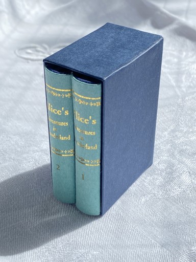 豆本 Alice's Adventures in Wonderland - BOUDOIR