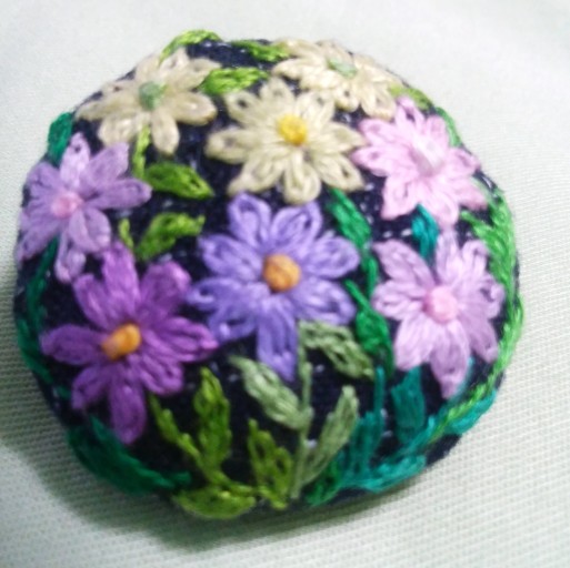 刺繍のブローチ_5