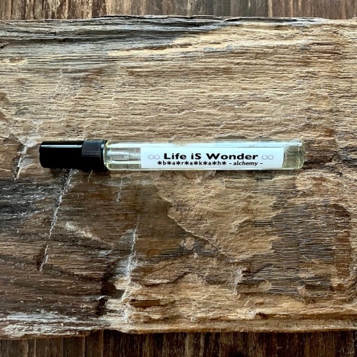 Botanical Mist “Life is Wonder”