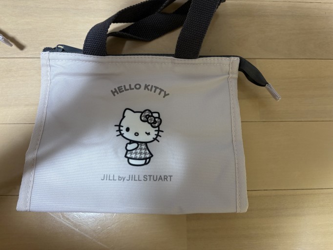 ジルスチュアート×ハローキティ 保冷バッグ